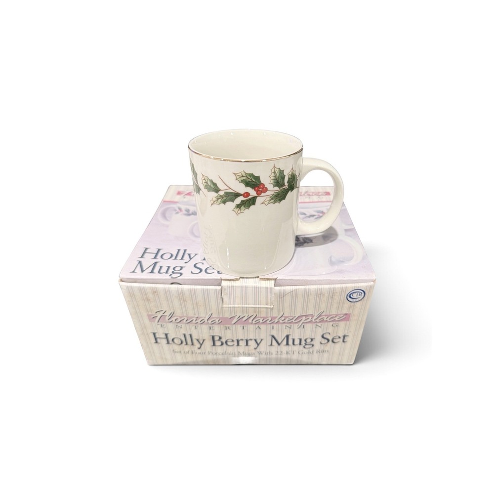 Florida Marketplace Holly Berry Mug Set of 4 Porcelain 22-KT Gold Rim Christmas